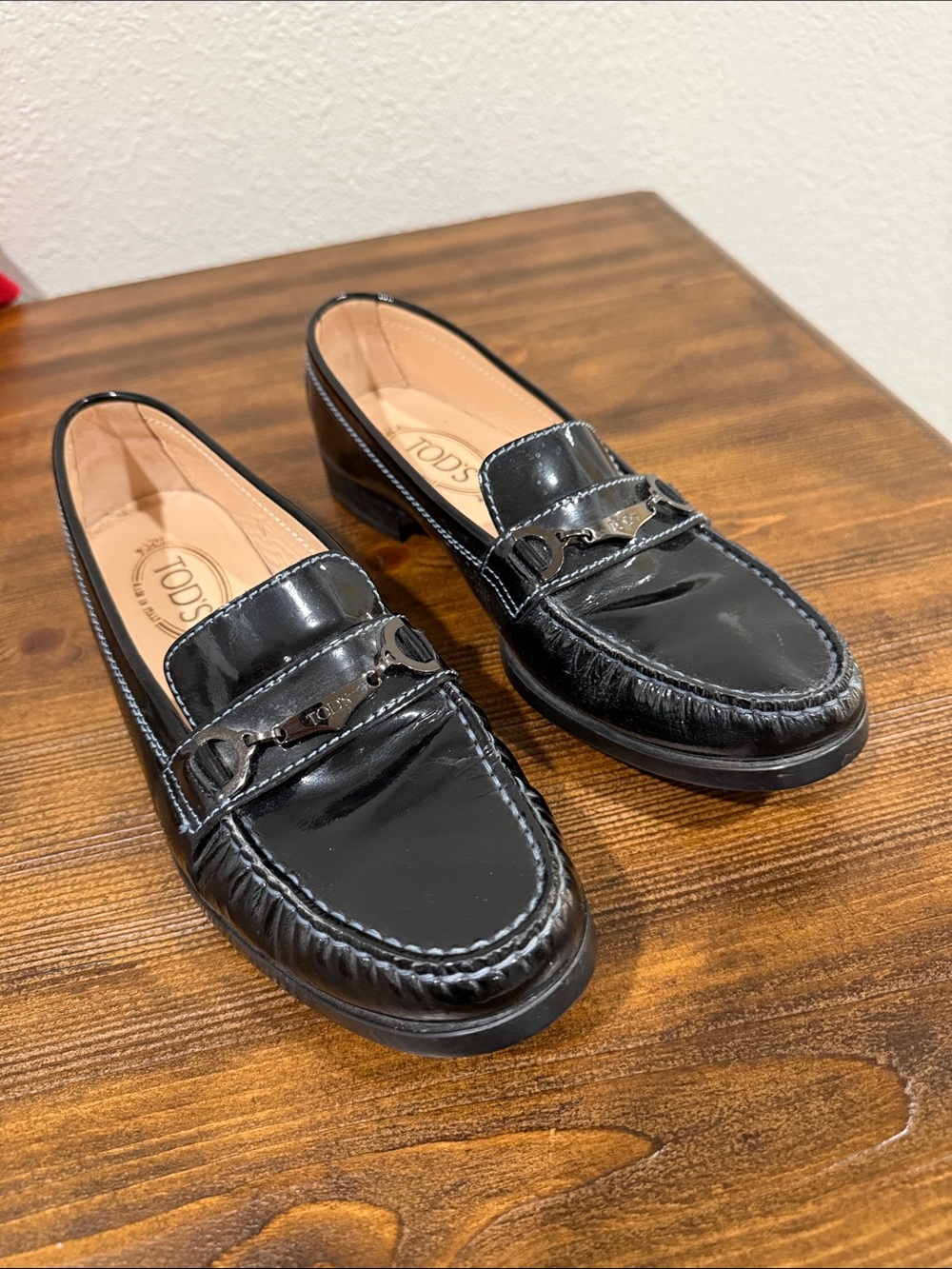TOD’S  black patent leather driving shoe loafer moccasin Size 10